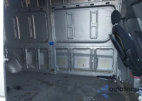 2016 Mercedes-Benz Sprinter 2500 High Roof from USA, damaged, VIN WD3PE8DD3GP314569